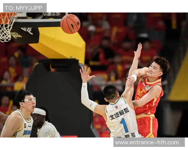 2014年CBA新疆队与北京队激战回顾精彩瞬间与赛季亮点分析 2014年CBA新疆队与北京队激战回顾精彩瞬间与赛季亮点分析