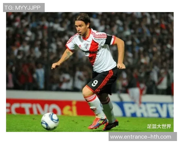 卢卡库的崛起与挑战:从天才前锋到球队核心的蜕变之路 卢卡库的崛起与挑战:从天才前锋到球队核心的蜕变之路