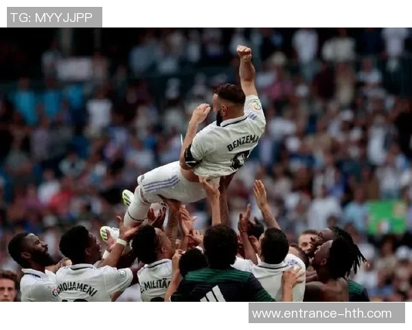 本泽马：从天赋少年到足坛巨星的辉煌历程与传奇故事